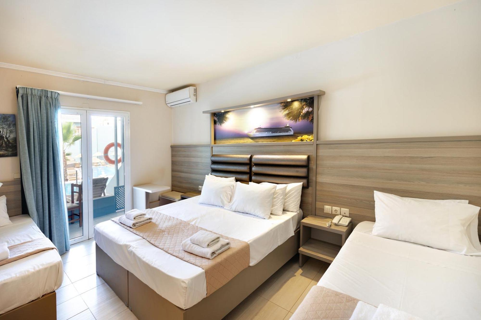 Sunbay Hotel Hersonissos  Bagian luar foto
